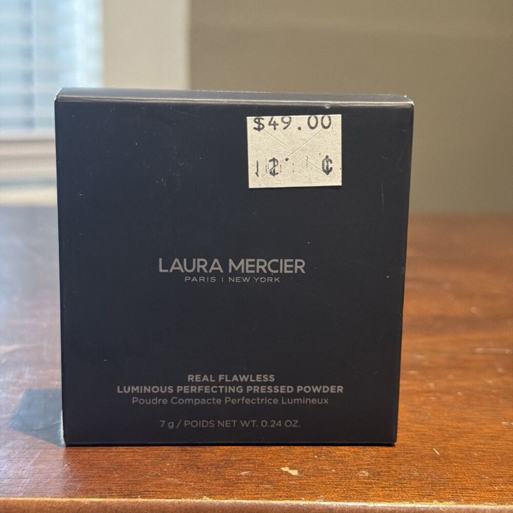 Laura Mercier Real Flawless Perfecting Pressed Powder 0.24 oz Translucent